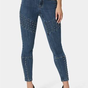 BEBE-Natural waist skinny leg jeans